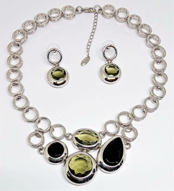 Twirl Jewelry Set (86300016-C) — Send to Philippines | GiftGoNow