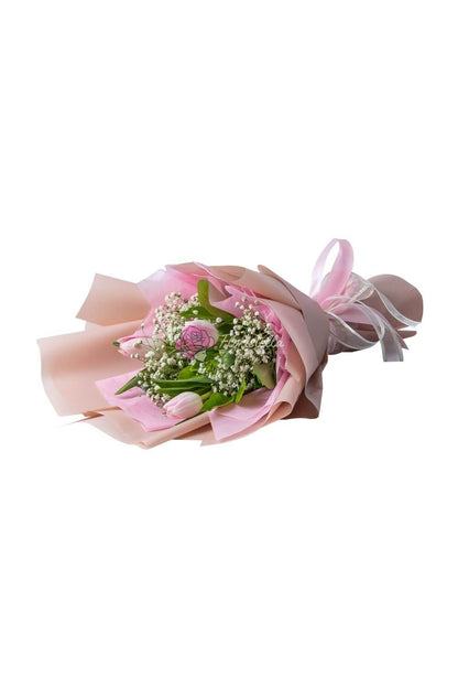 Belinda Tulips romantic flower gift for sending to loved ones in the Philippines.