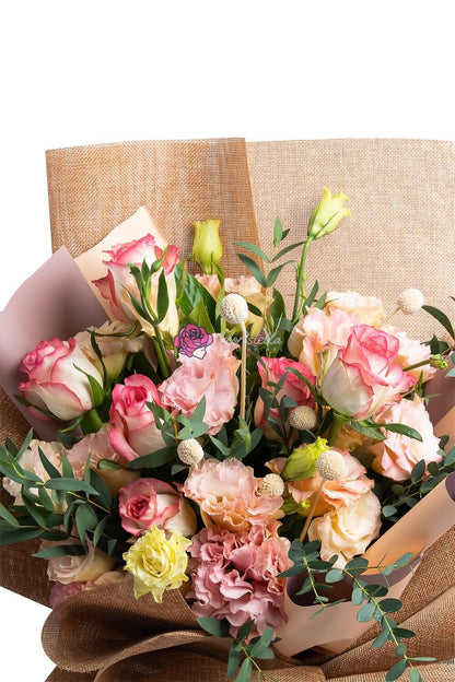 Esmeralde romantic flower gift for sending to loved ones in the Philippines.