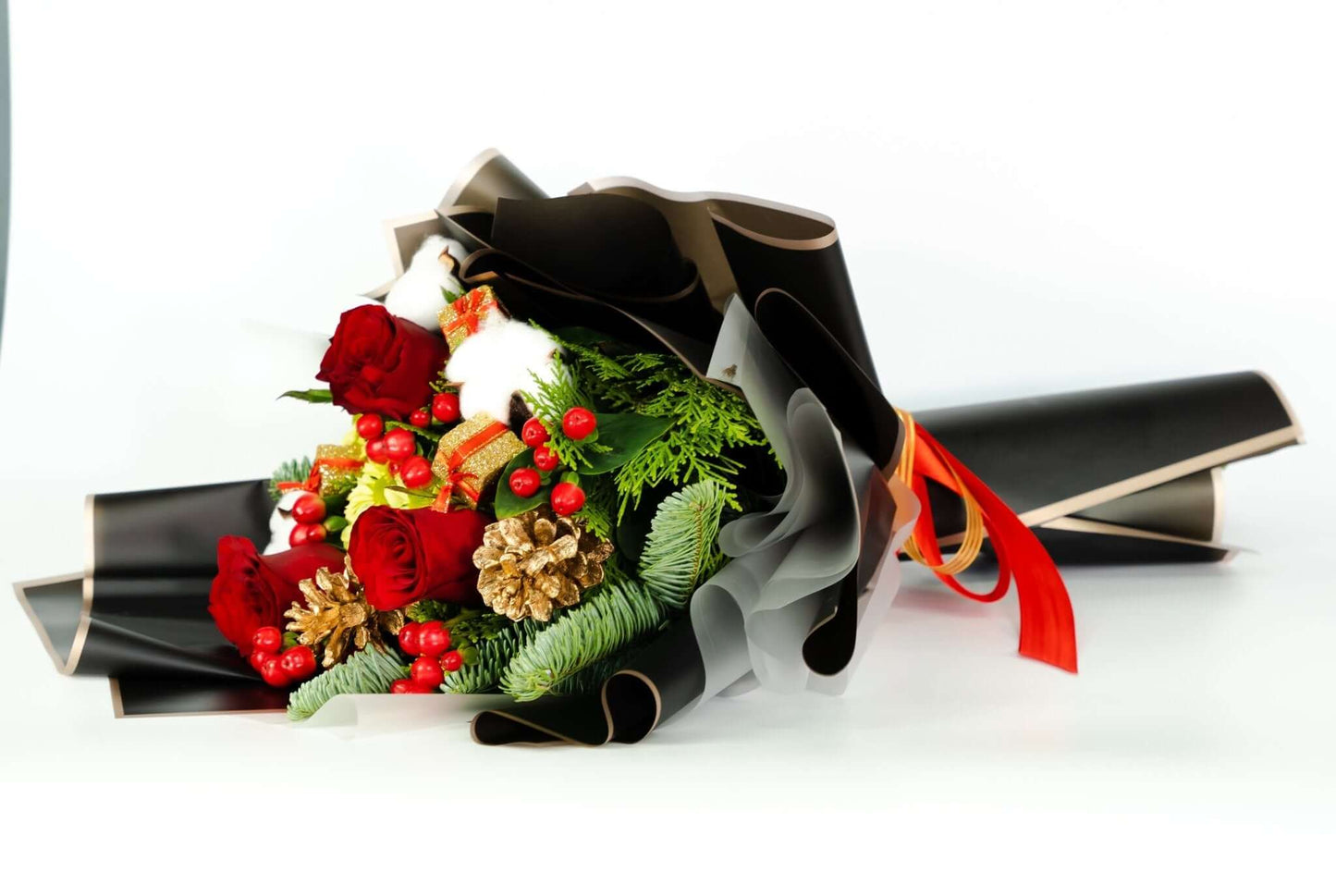 Jolly Holly Harmony Bouquet - Gift Go Now