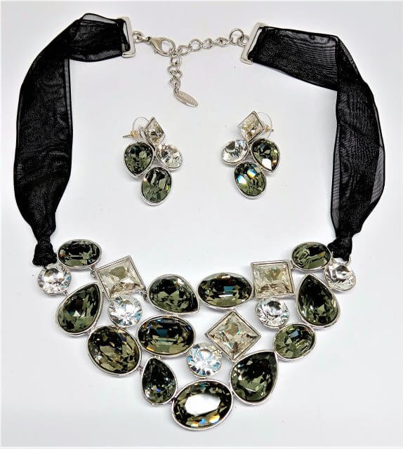 Twirl Jewelry Set (86300016-E) — Send to Philippines | GiftGoNow