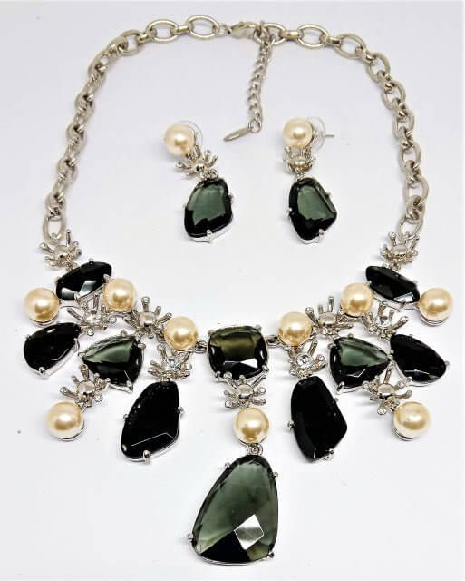 Twirl Jewelry Set (86300016-G) — Send to Philippines | GiftGoNow